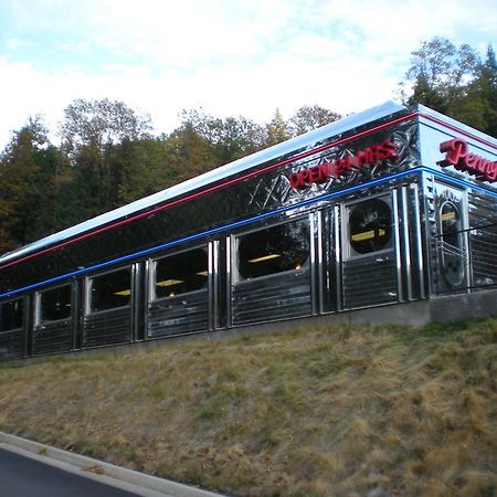 Travelodge By Wyndham Dunsmuir Εξωτερικό φωτογραφία