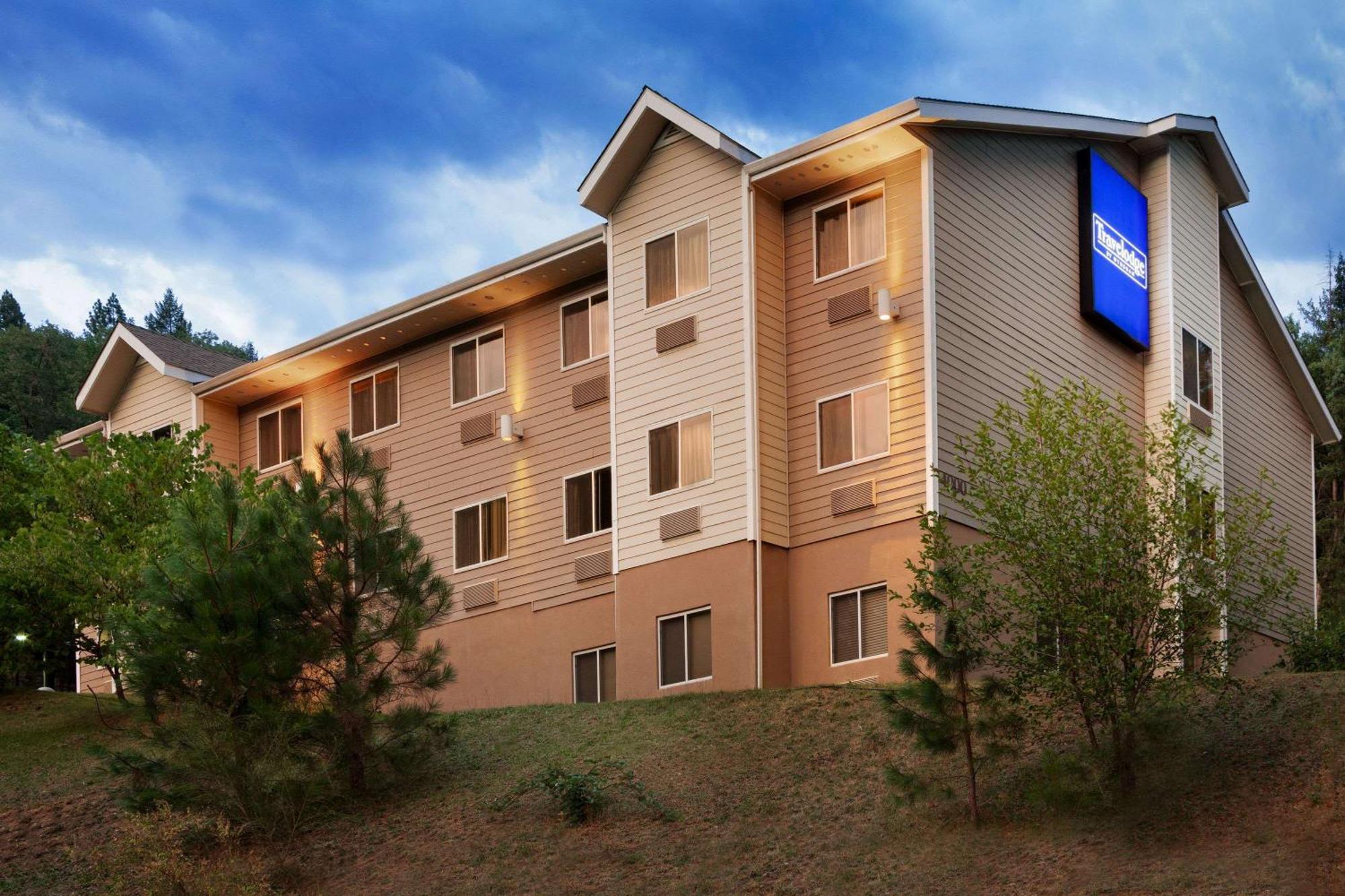 Travelodge By Wyndham Dunsmuir Εξωτερικό φωτογραφία